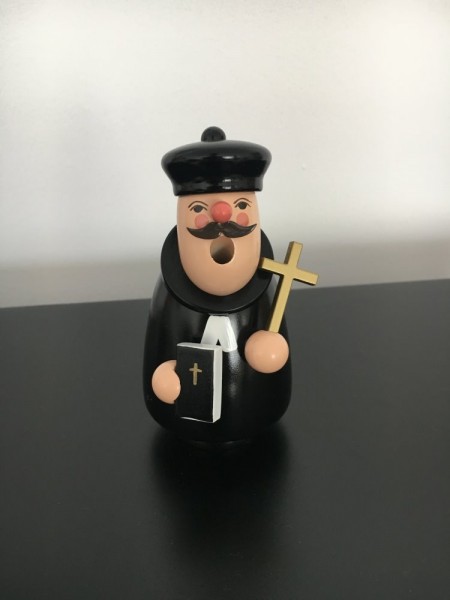 German smoking man Pastor 12cm